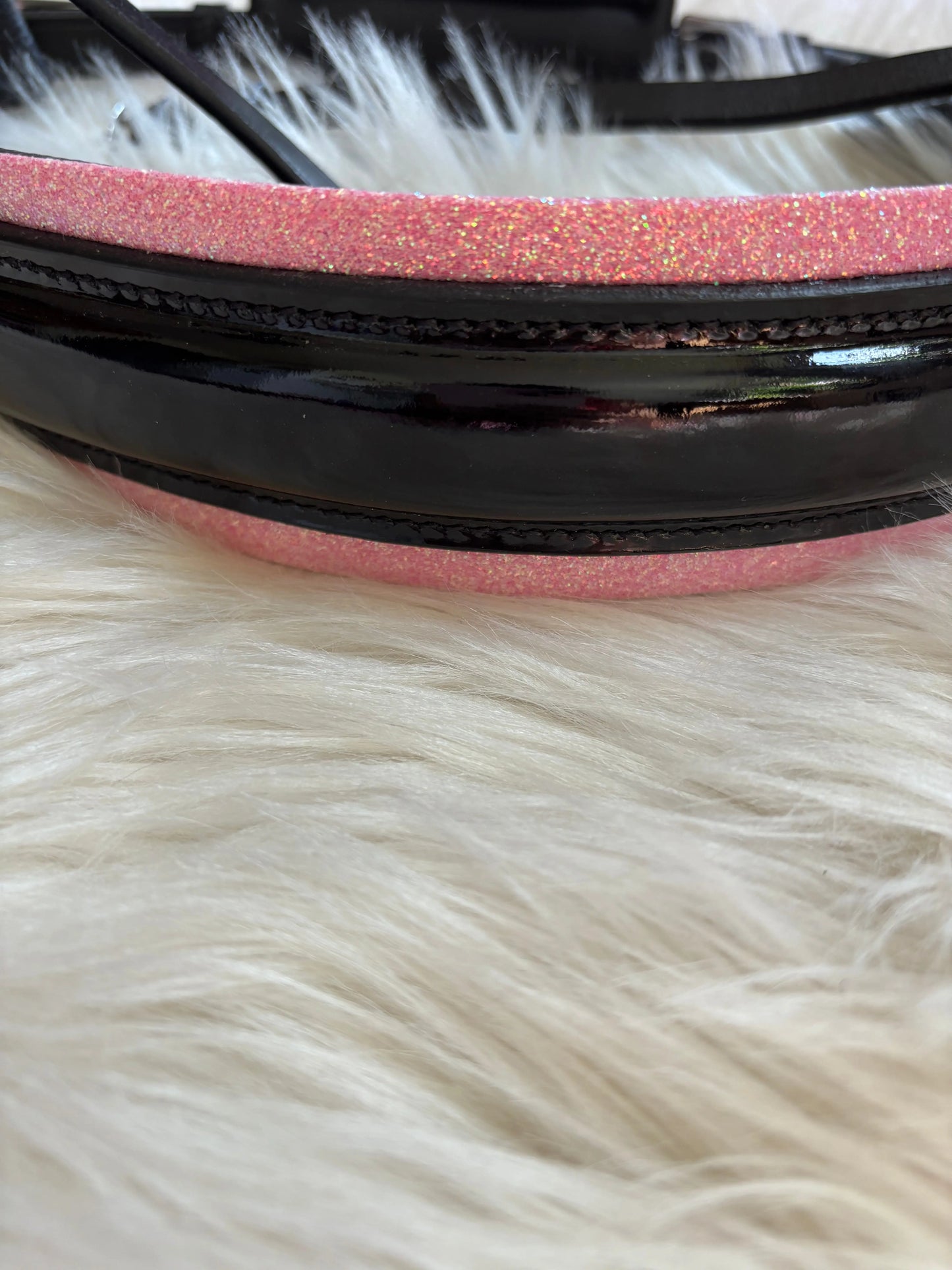 Pink Stardust“ – Nasenriemen für Kandaren & Trensen mit oder ohne Sperrriemen CR-Harmonyequestrian