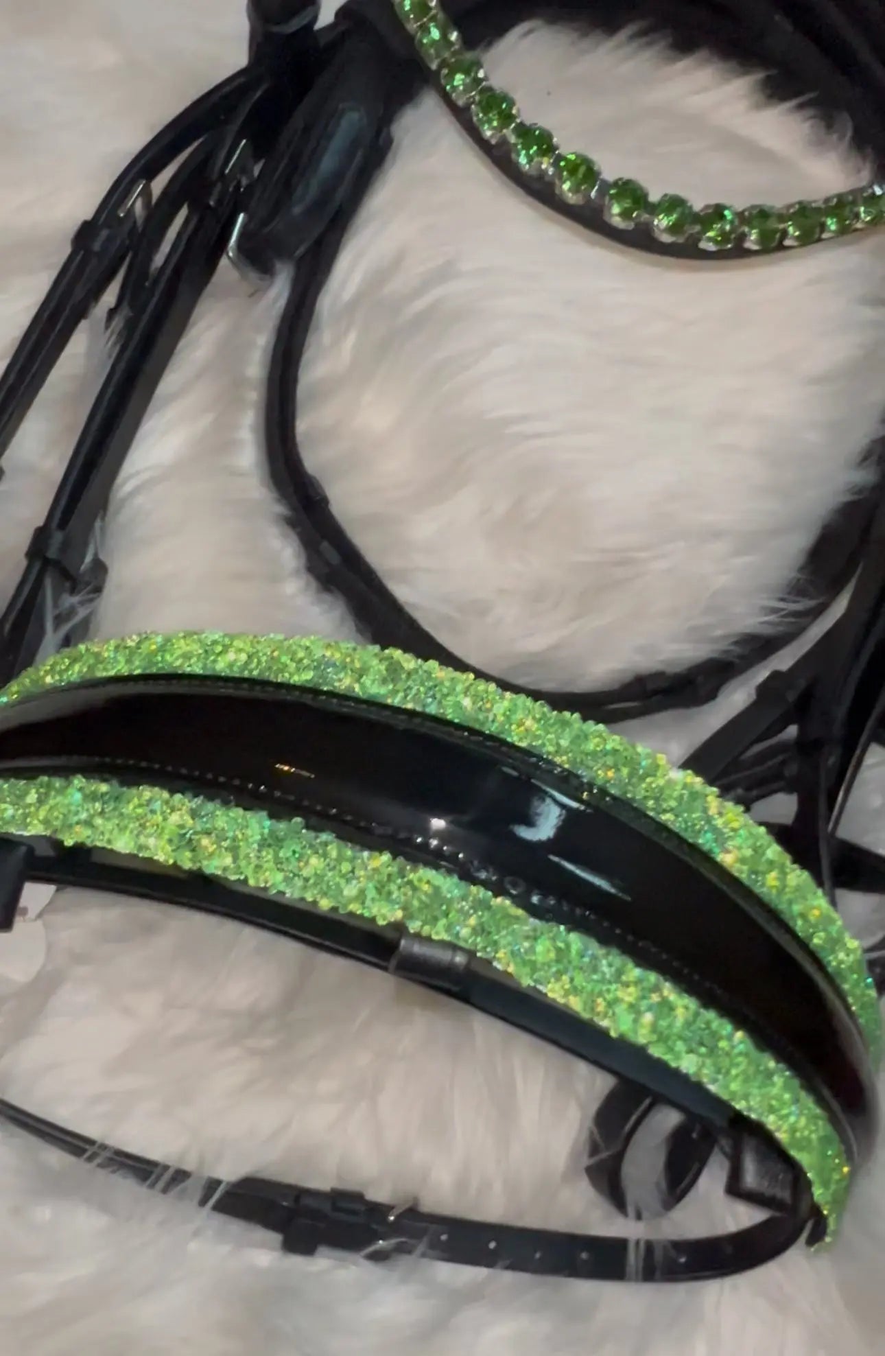 Green Glow Deluxe Trense mit oder ohne Sperrriemen - CR-Harmonyequestrian