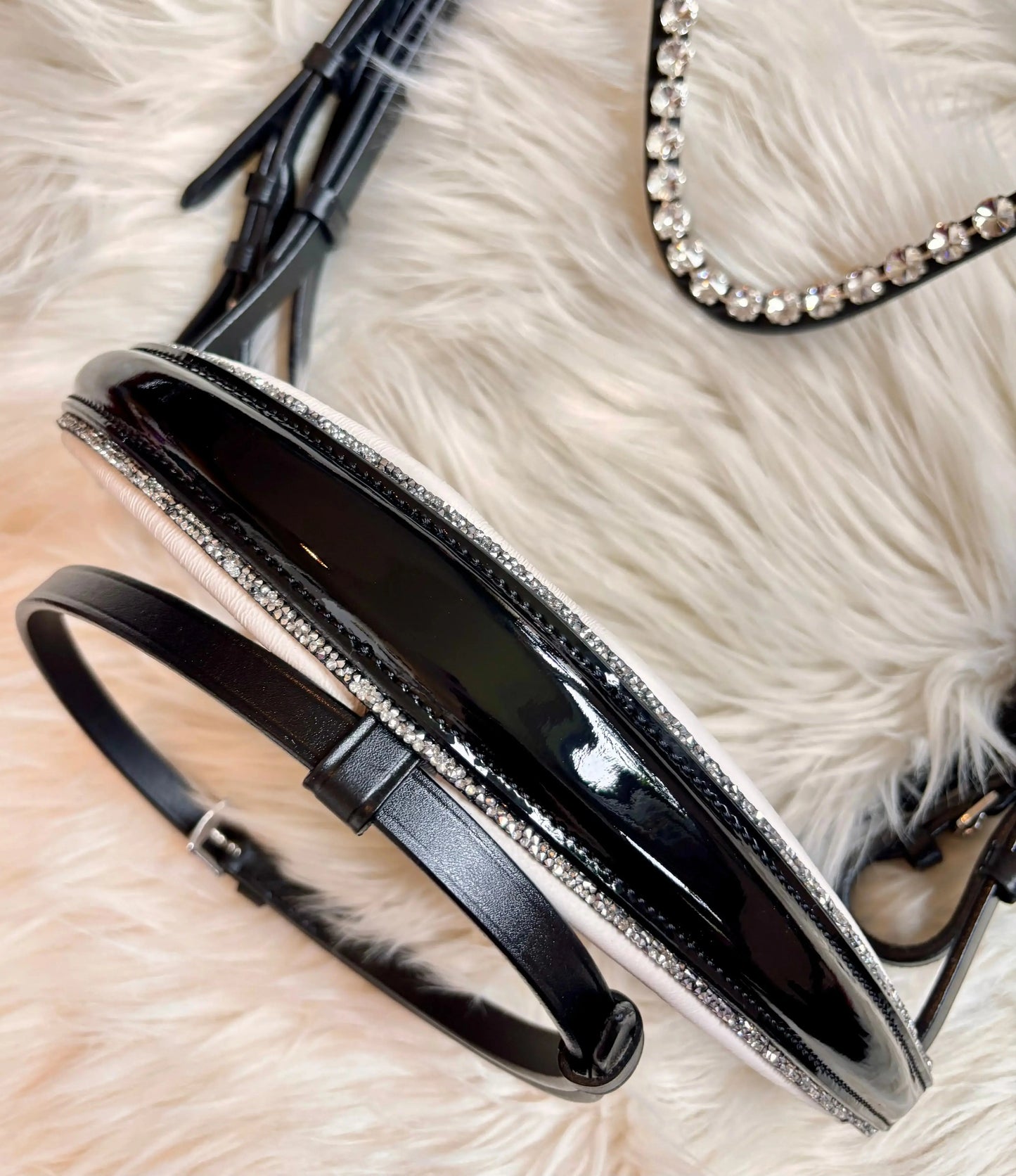 Classic Collection- Trense White Queen CR-Harmonyequestrian