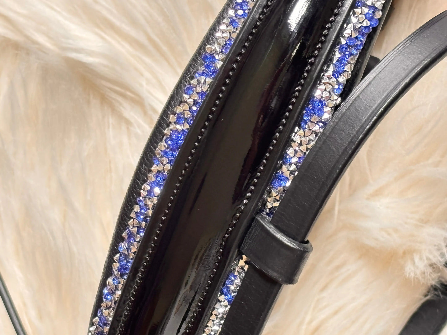 Nasenriemen Crystal Rocks Silver Sapphire CR-Harmonyequestrian