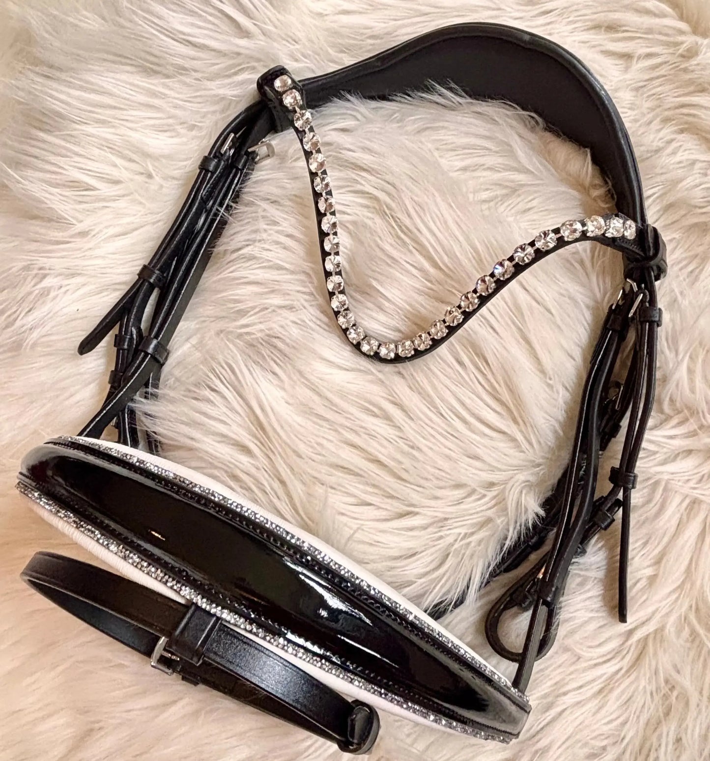 Classic Collection- Trense White Queen CR-Harmonyequestrian