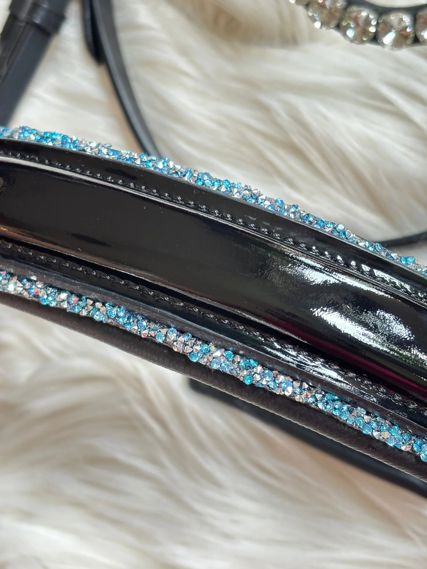 Nasenriemen Crystal Rocks Light Blue CR-Harmonyequestrian