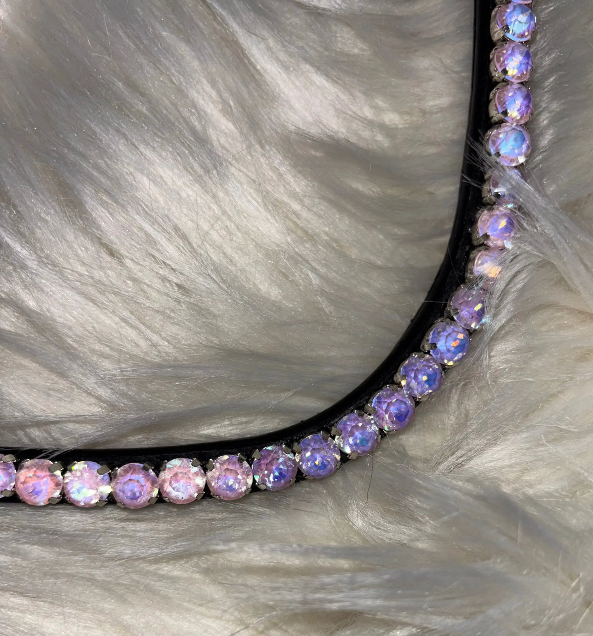 Slim Blossom Glow Stirnriemen Pastell 8mm Crystals Gesamtansicht