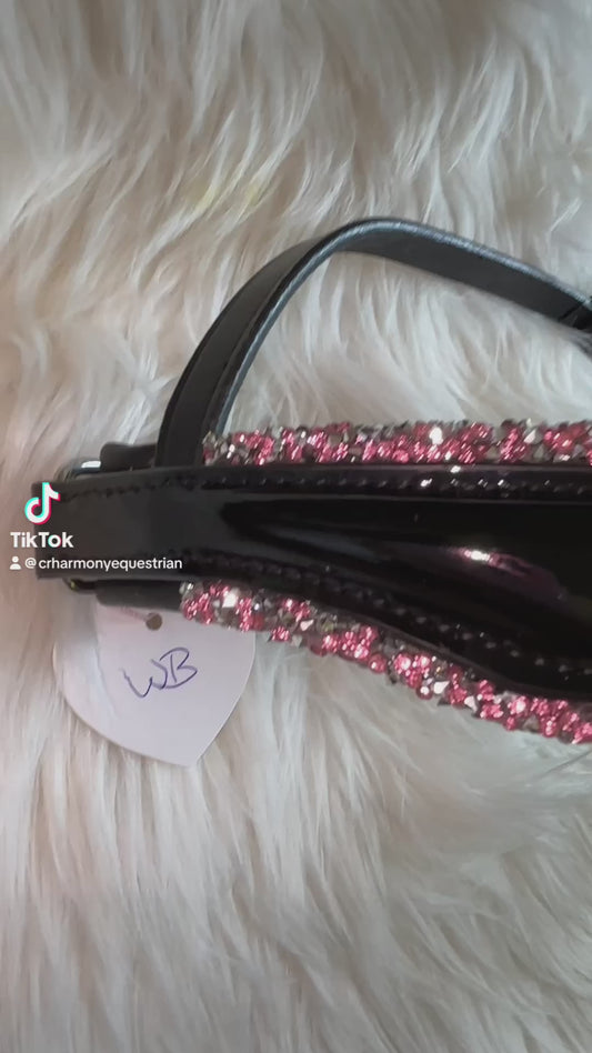 Sangle de nez fleur rose