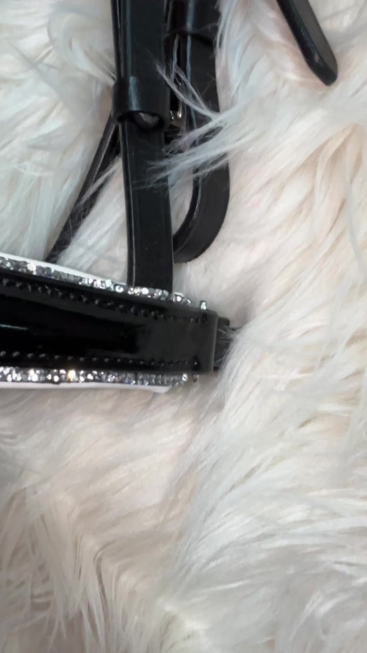 Nasen belt white queen