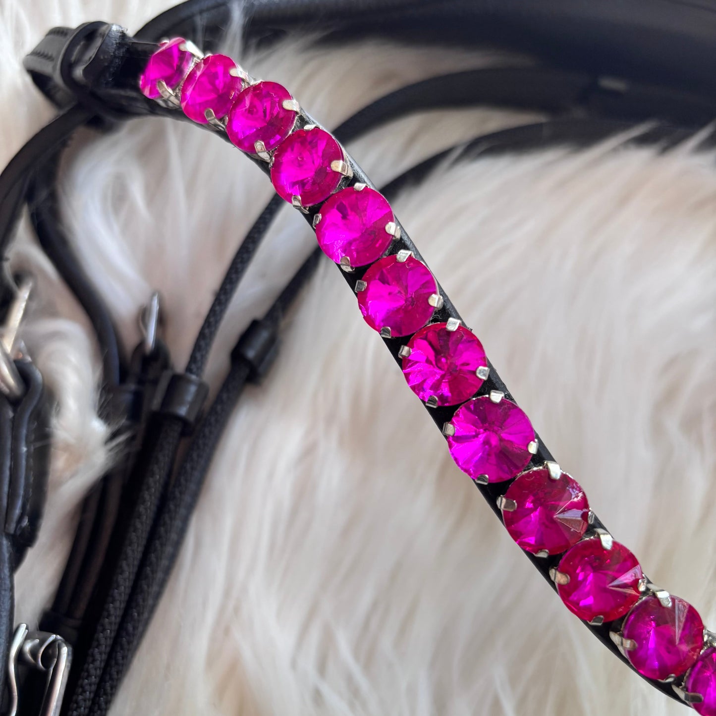 Gebisslose Trense in Fuchsia CR-Harmonyequestrian