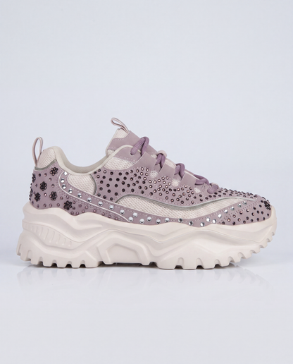 Crystal Plateau Sneaker – Detail mit Black Diamond, Amethyst und Blüten-Kristallen