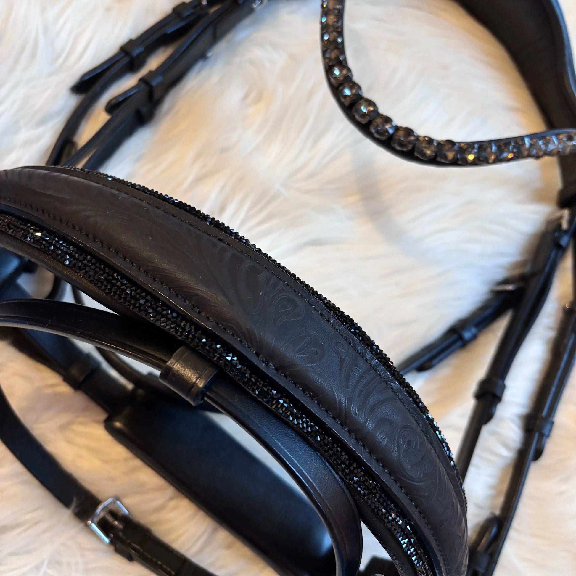 Black Flower Trense CR-Harmonyequestrian