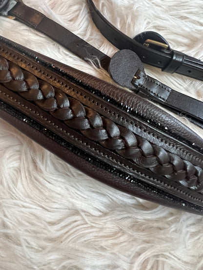 Midnight Supreme braun mit Crystal Rocks schwarz mit goldenen Beschlägen