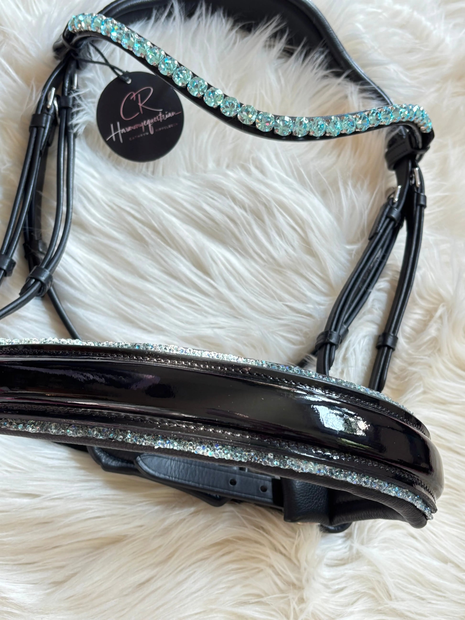 Trense Frostline – kristallklare Eleganz trifft auf pure Präzision Vollblut CR-Harmonyequestrian