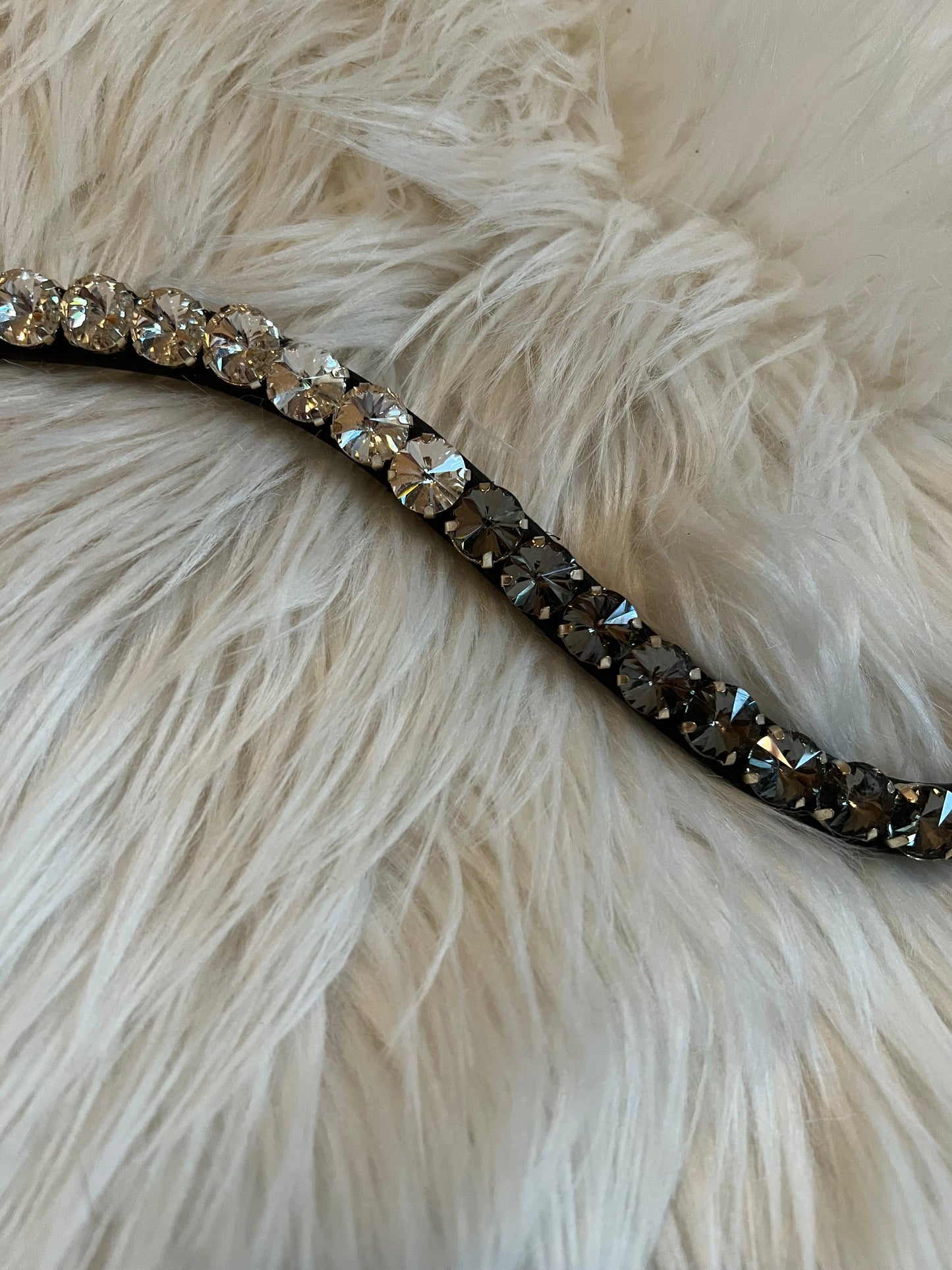 Smoky Crystal Stirnriemen – 12 mm Crystals CR-Harmonyequestrian