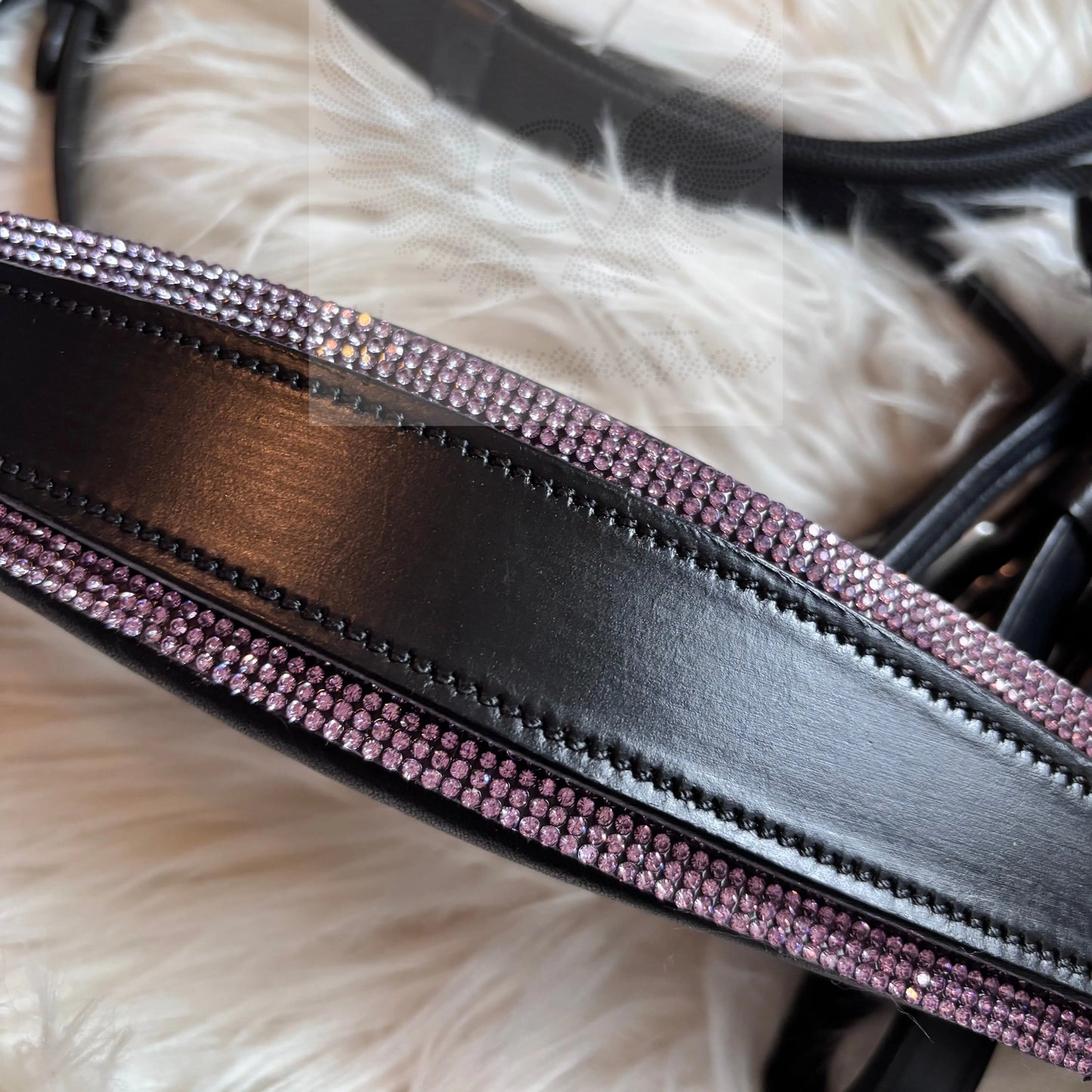 Flieder Crystal CR Harmonybridle - gebisslose Trense für Pferde - Ansicht 2