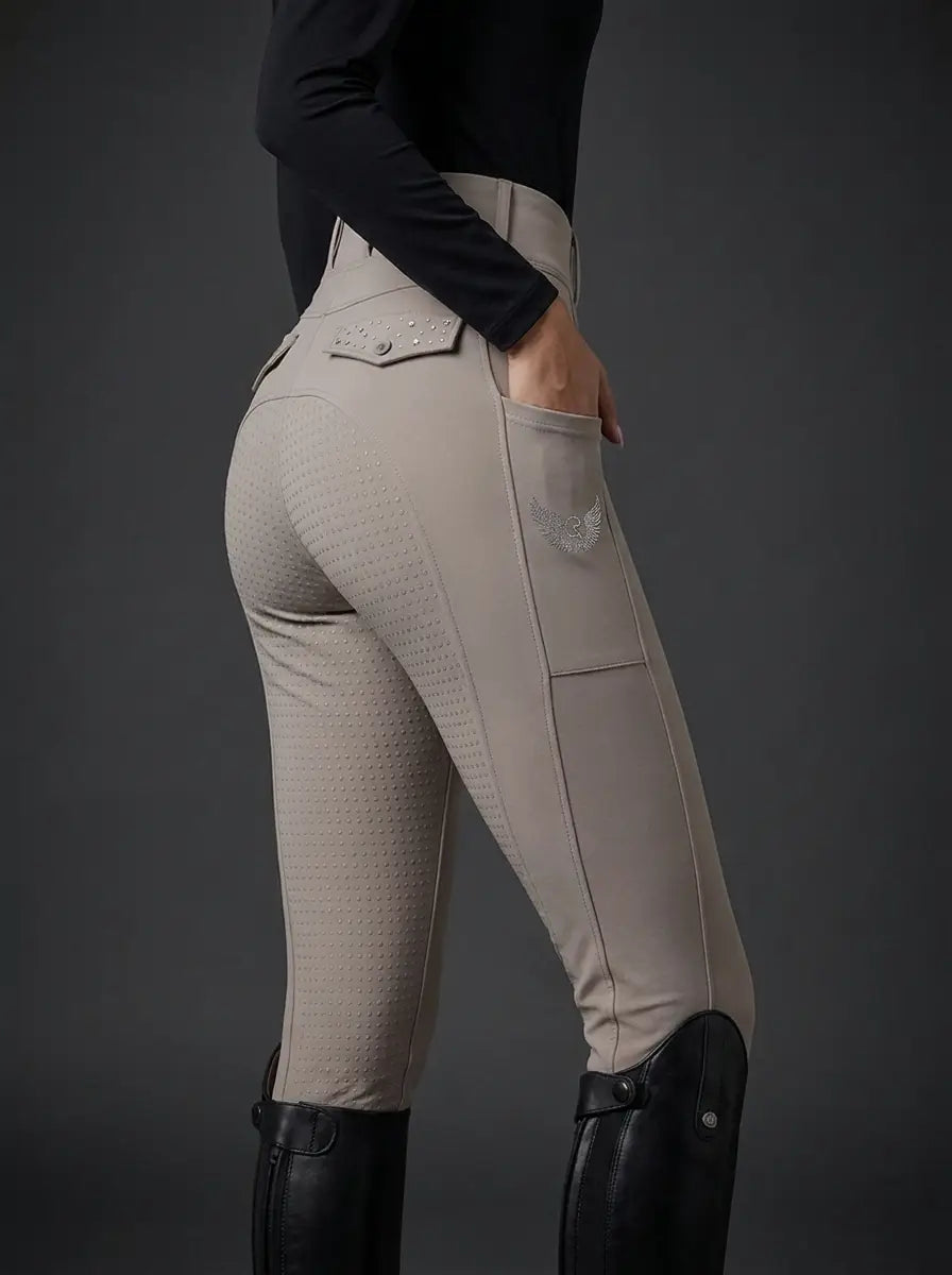 Diva Reitleggings – funkelnde Kristalle und CR Flügel-Logo, Detailansicht