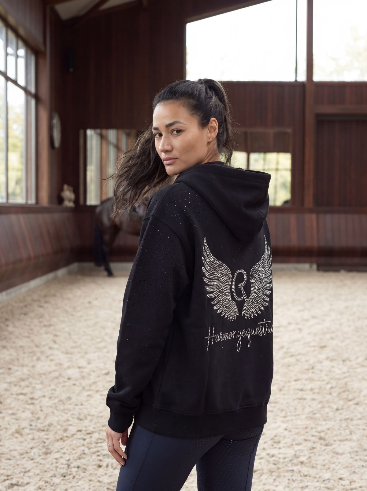 Diamond Winged Zip Hoodie Drop No. 01 mit Rhinestone Flügeln