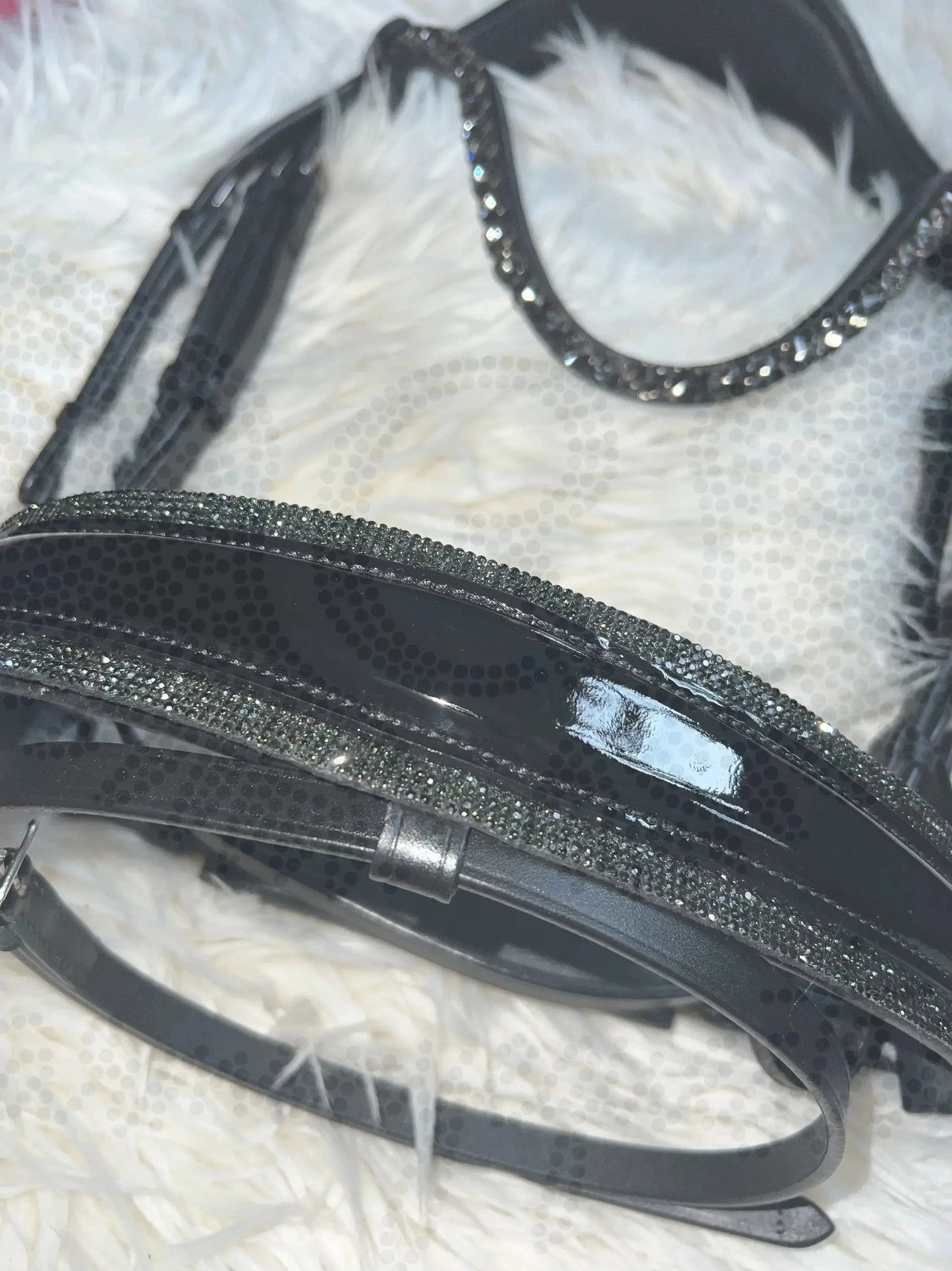 Trense "Black Diamond" – Edles Lackleder & Kristall-Glanz CR-Harmonyequestrian 